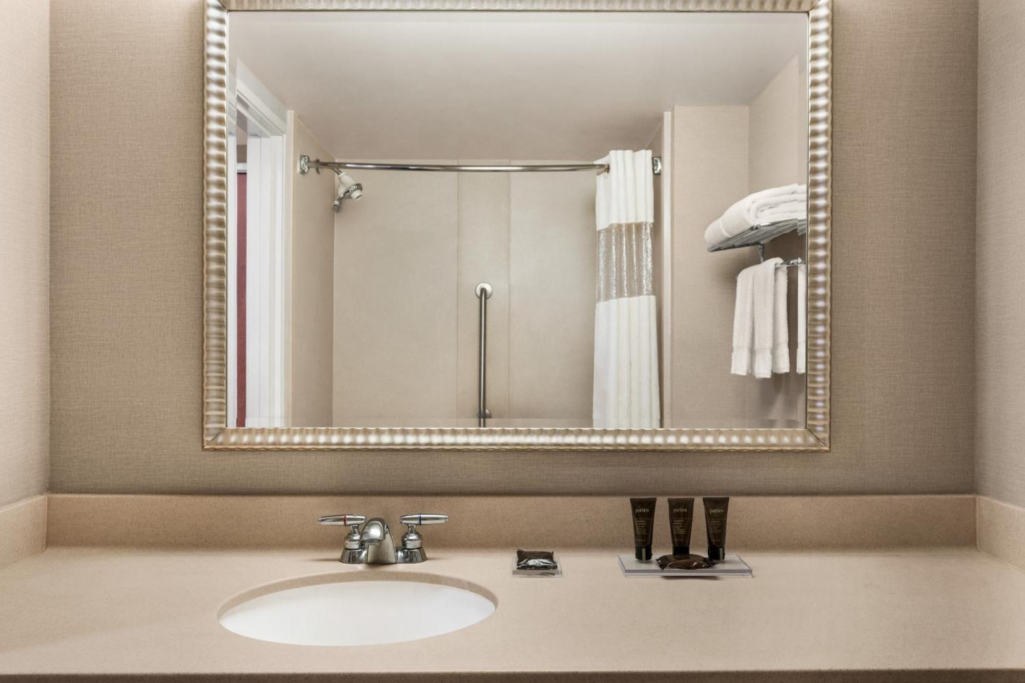 Hotel Wingate By Wyndham Bridgeport Clarksburg Zewnętrze zdjęcie